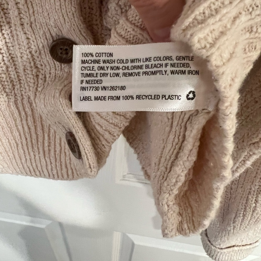 Universal Thread Beige Button-Up Cardigan - Picture 3 of 4